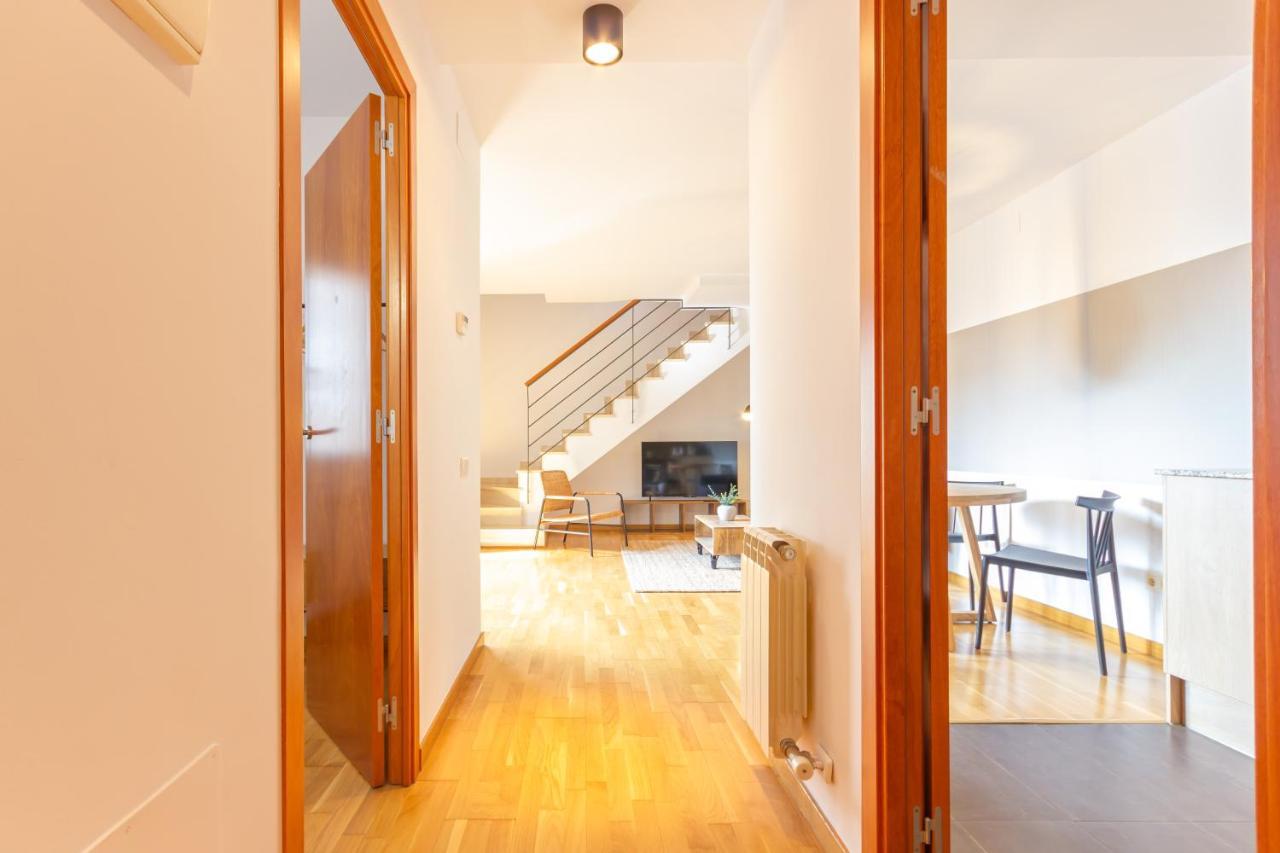 Elegante Duplex En Terrassa, Barcelona Apartment Екстериор снимка