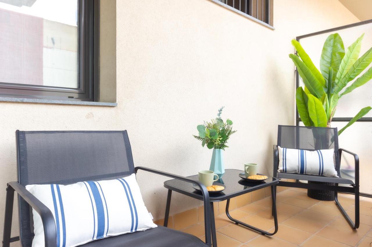 Elegante Duplex En Terrassa, Barcelona Apartment Екстериор снимка