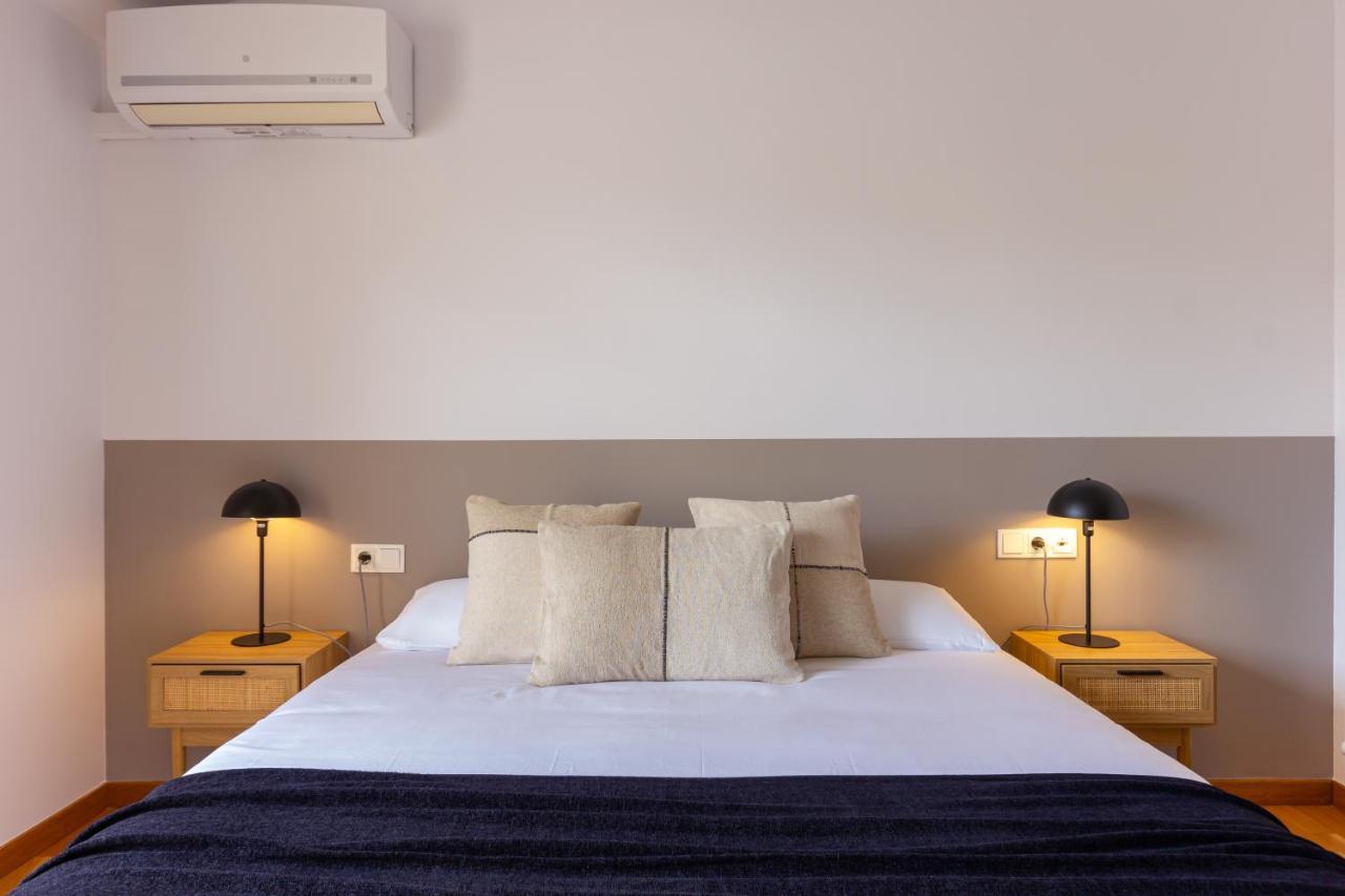 Elegante Duplex En Terrassa, Barcelona Apartment Екстериор снимка