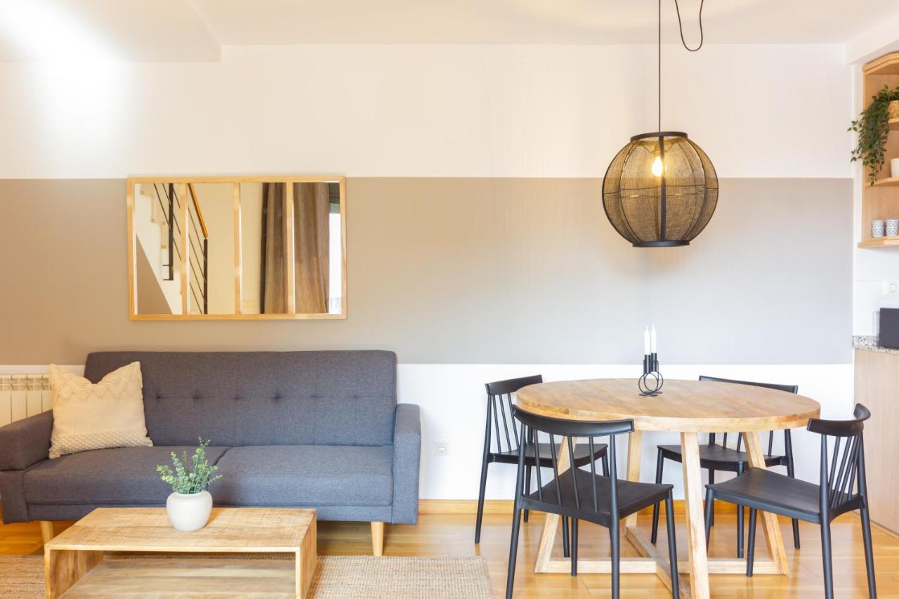 Elegante Duplex En Terrassa, Barcelona Apartment Екстериор снимка