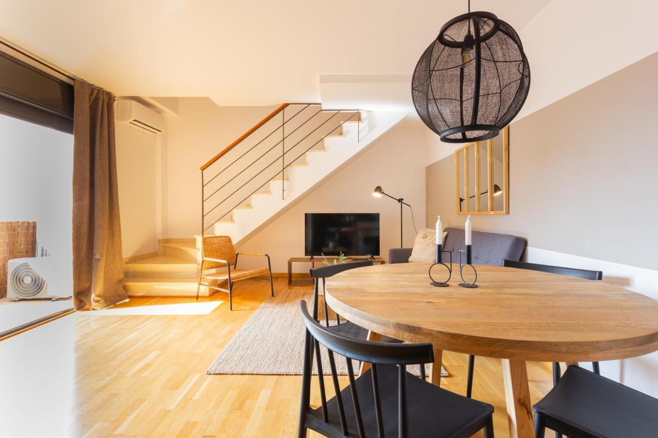 Elegante Duplex En Terrassa, Barcelona Apartment Екстериор снимка